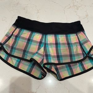 Women’s Lululemon Speed Short - Size 4